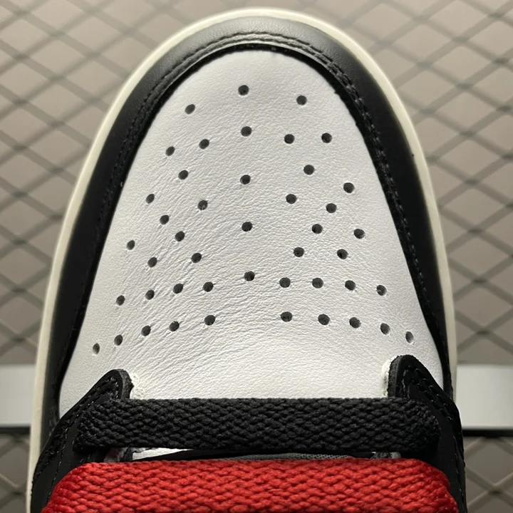 View 34 of Air Jordan 1