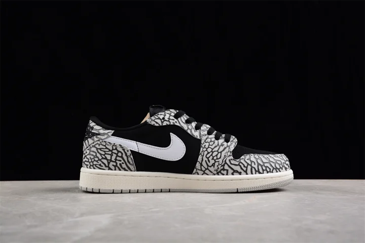 View 66 of Air Jordan 1