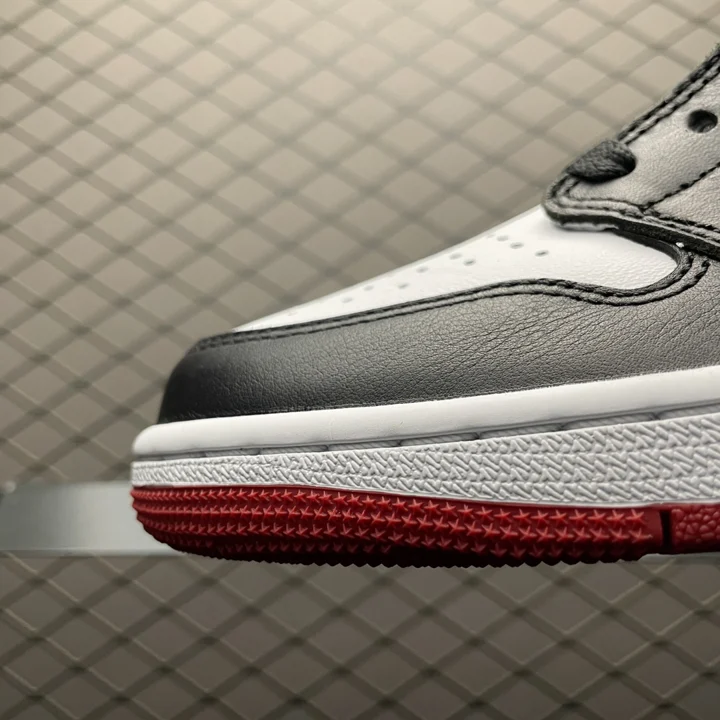 View 60 of Air Jordan 1