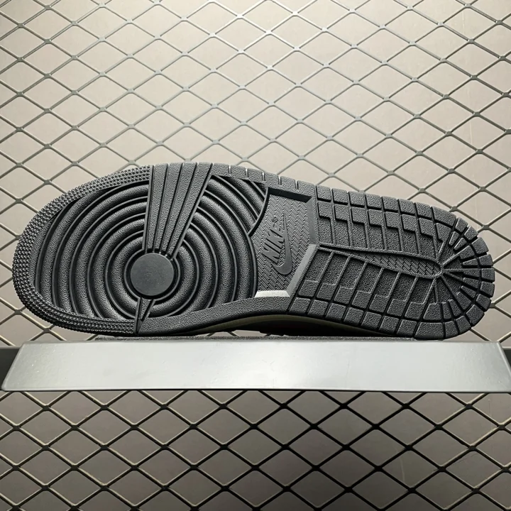 View 5 of Air Jordan 1