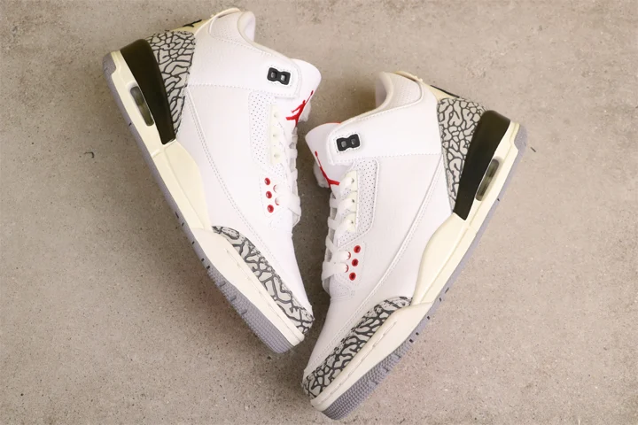 View 6 of Air Jordan 3