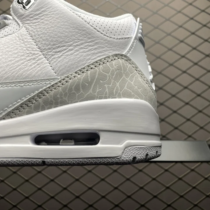 View 31 of Air Jordan 3