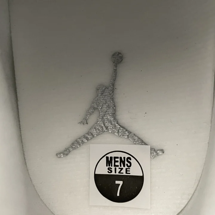 View 35 of Air Jordan 3