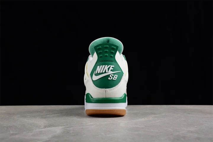 View 23 of Air Jordan 4