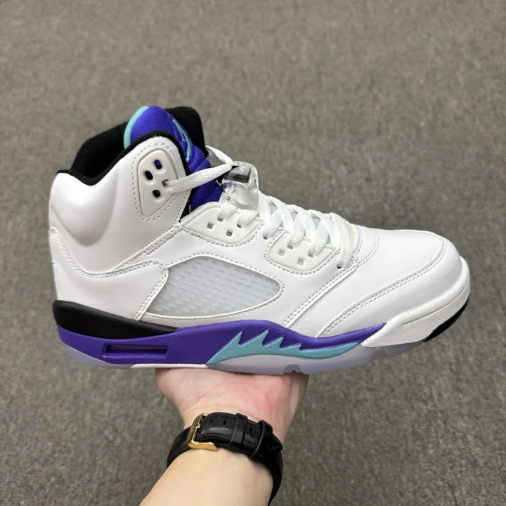View 28 of Air Jordan 5