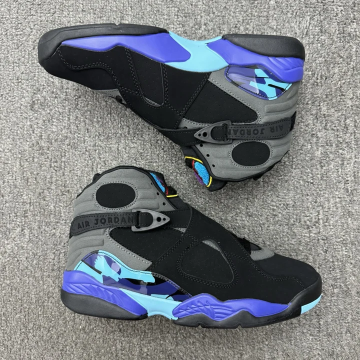 View 4 of Air Jordan 8