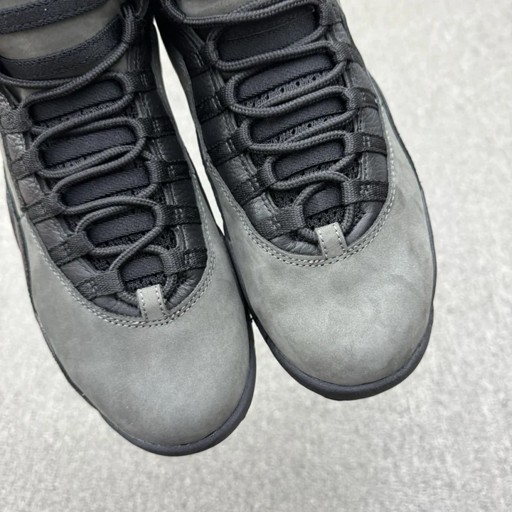 View 5 of Air Jordan 10