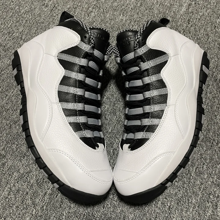 View 17 of Air Jordan 10