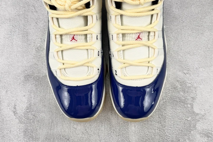 View 124 of Air Jordan 11