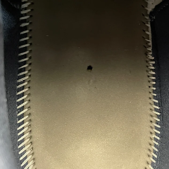 View 98 of Air Jordan 11