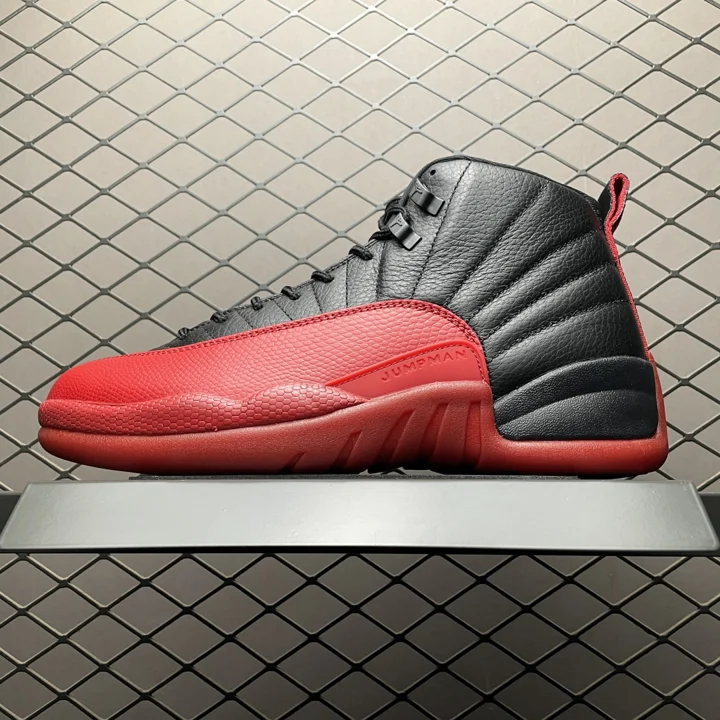 Air Jordan 12