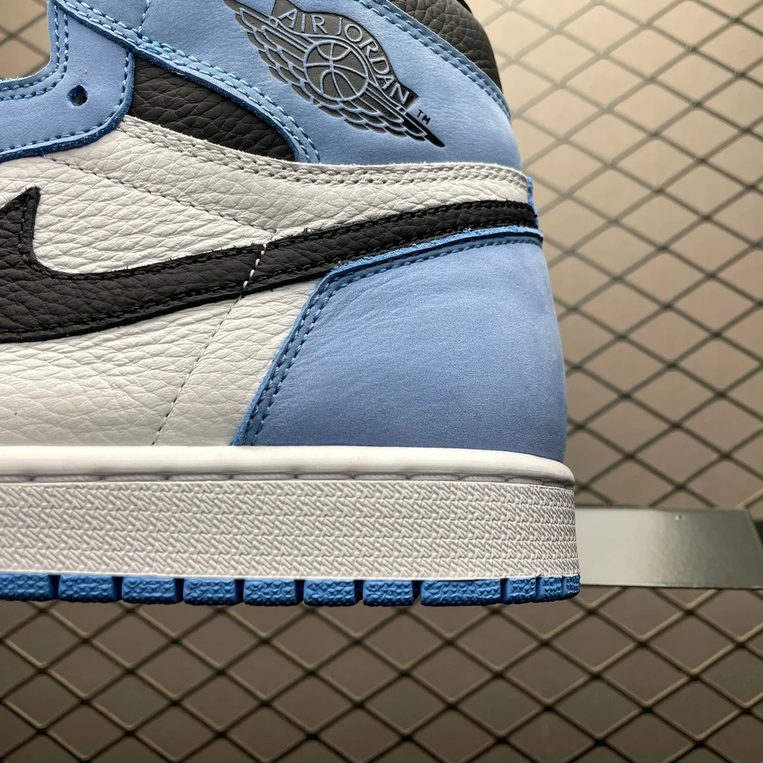Air Jordan 1 High | University Blue | 555088-134