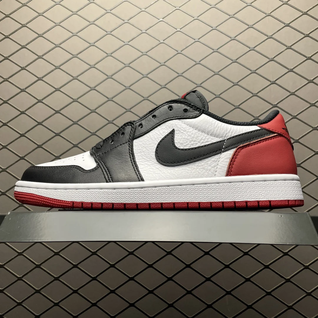 Air Jordan 1 Low | Black Toe | CZ0790-106