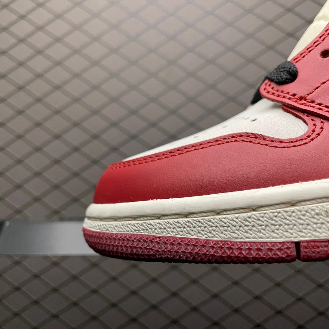 Air Jordan 1 High | Chicago Lost and Found | DZ5485-612