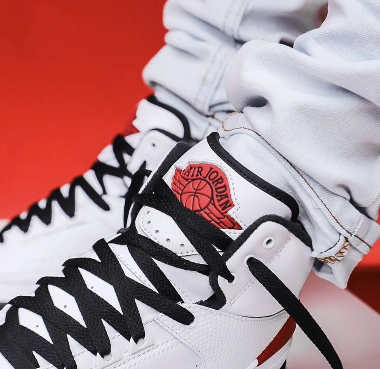 Air Jordan 2 High | Chicago | DX2454-106
