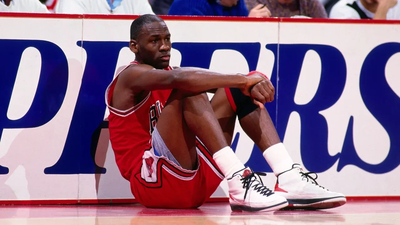 Air Jordan 2 High | Chicago | DX2454-106