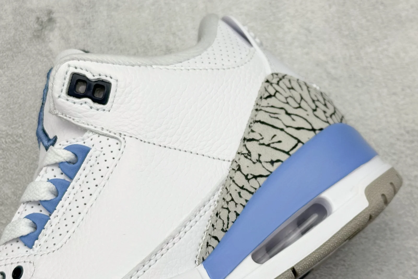 Air Jordan 3 High | Valor Blue | CT8532-104