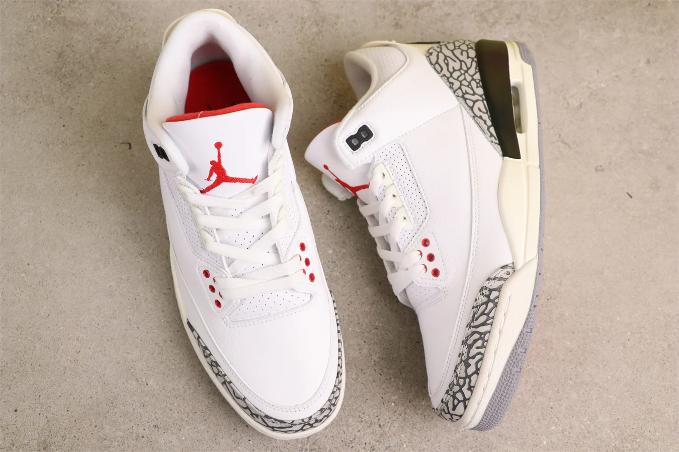 Air Jordan 3 High | White Cement Reimagined | DN3707-100