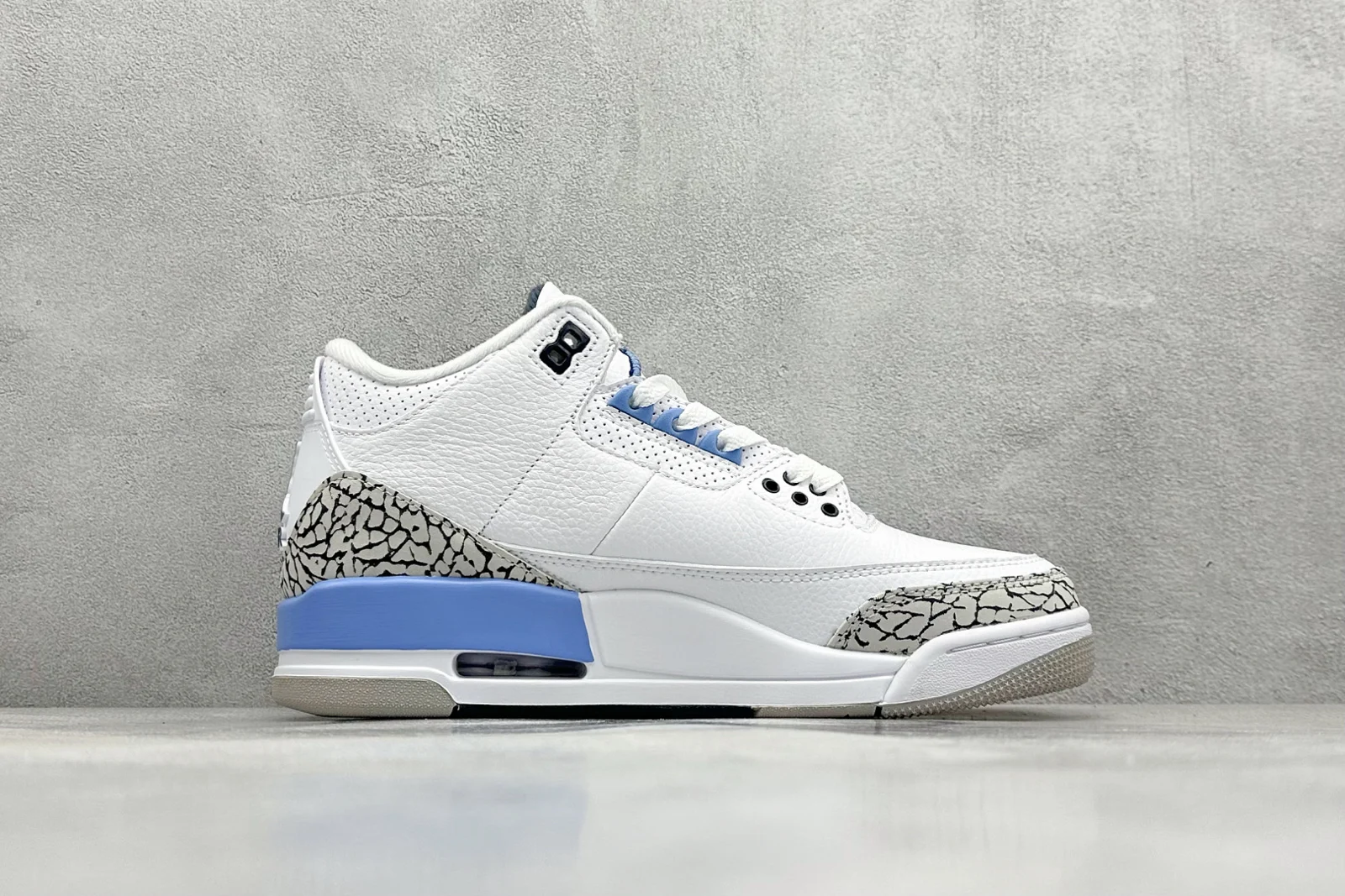Air Jordan 3 High | Valor Blue | CT8532-104