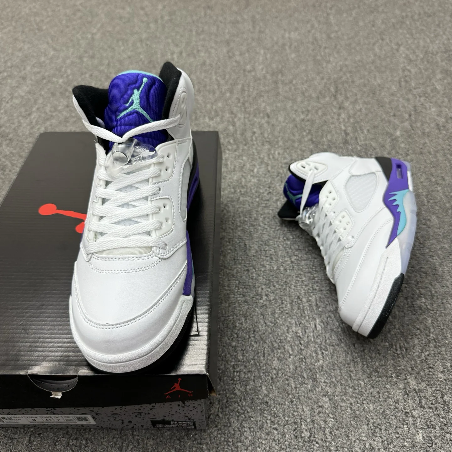 Air Jordan 5 High | Grape | HQ7978-100