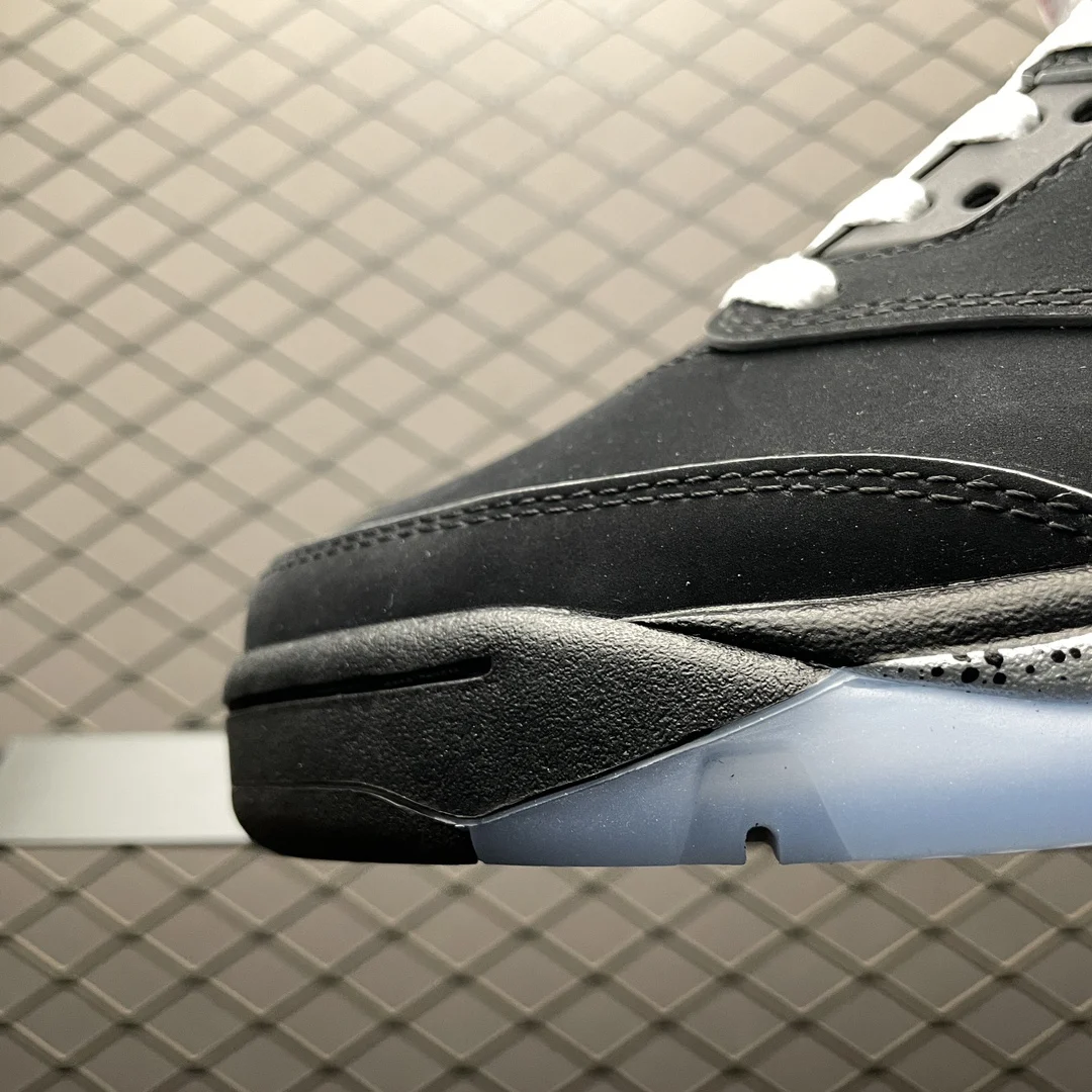 Air Jordan 5 High | Reimagined / Black Metallic | HF3975-001