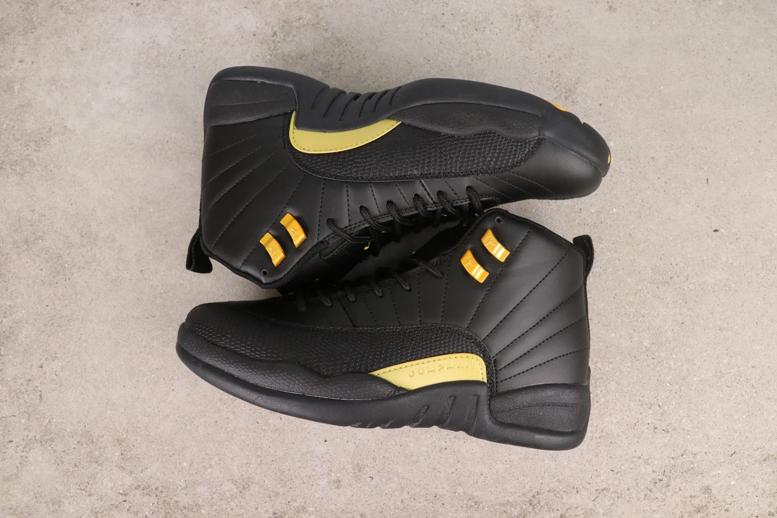 Air Jordan 12 High | Black Taxi | CT8013-071
