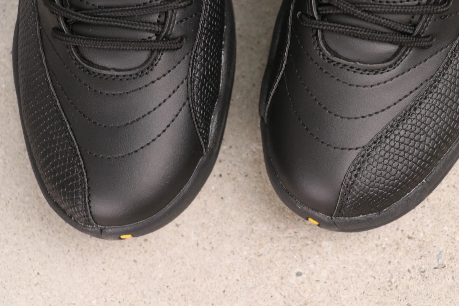 Air Jordan 12 High | Black Taxi | CT8013-071