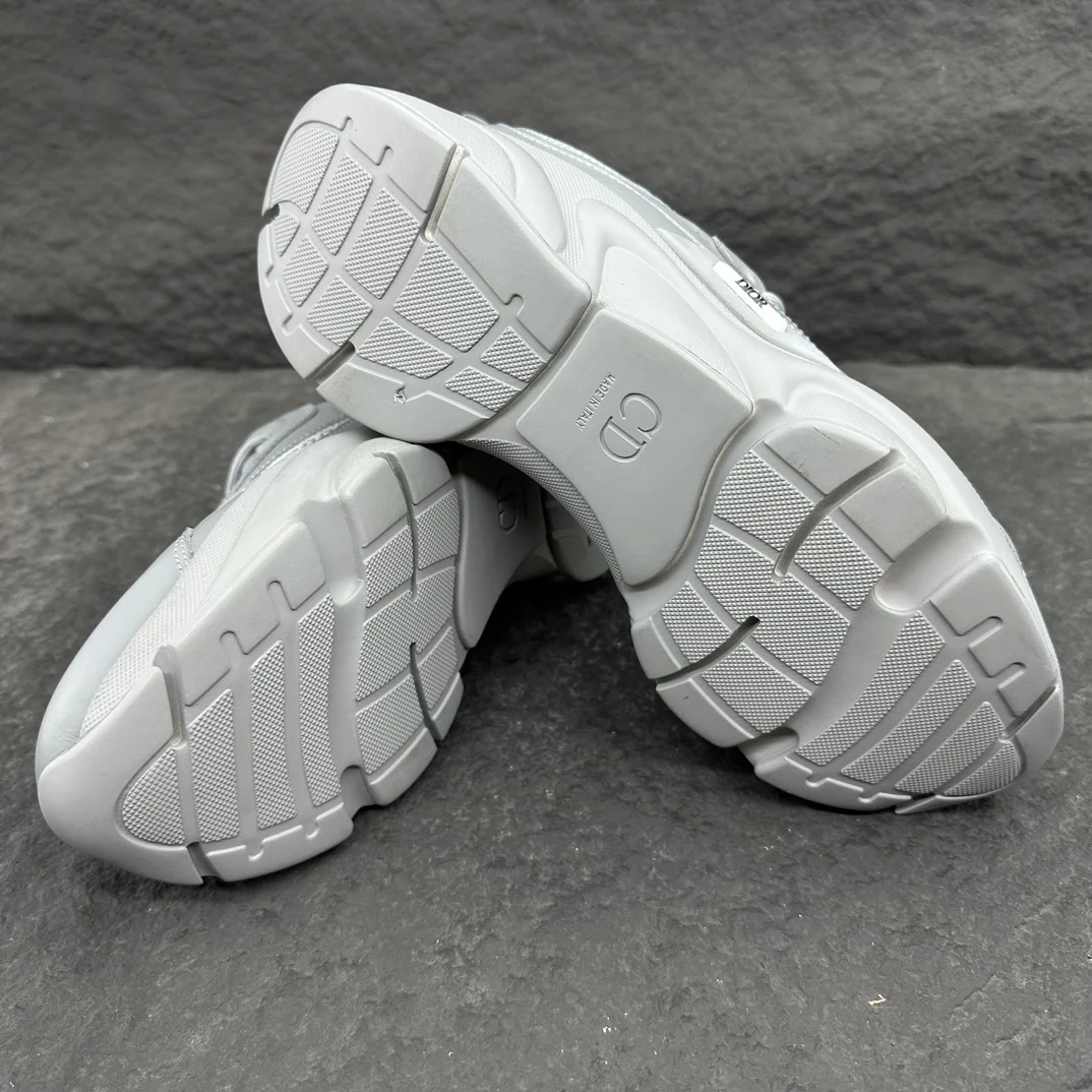 Dior B22 Sneaker | Grey Mesh and Silver Technical Fabric
