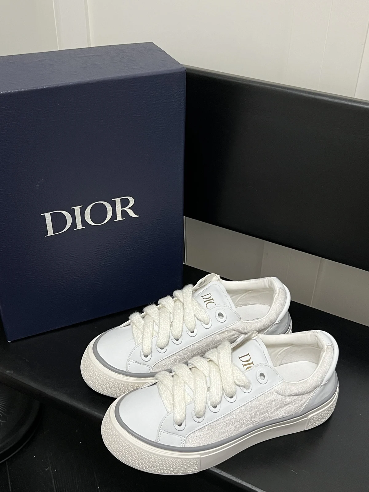 Dior B33 Spin Low-Top Sneaker | White Calfskin and Oblique