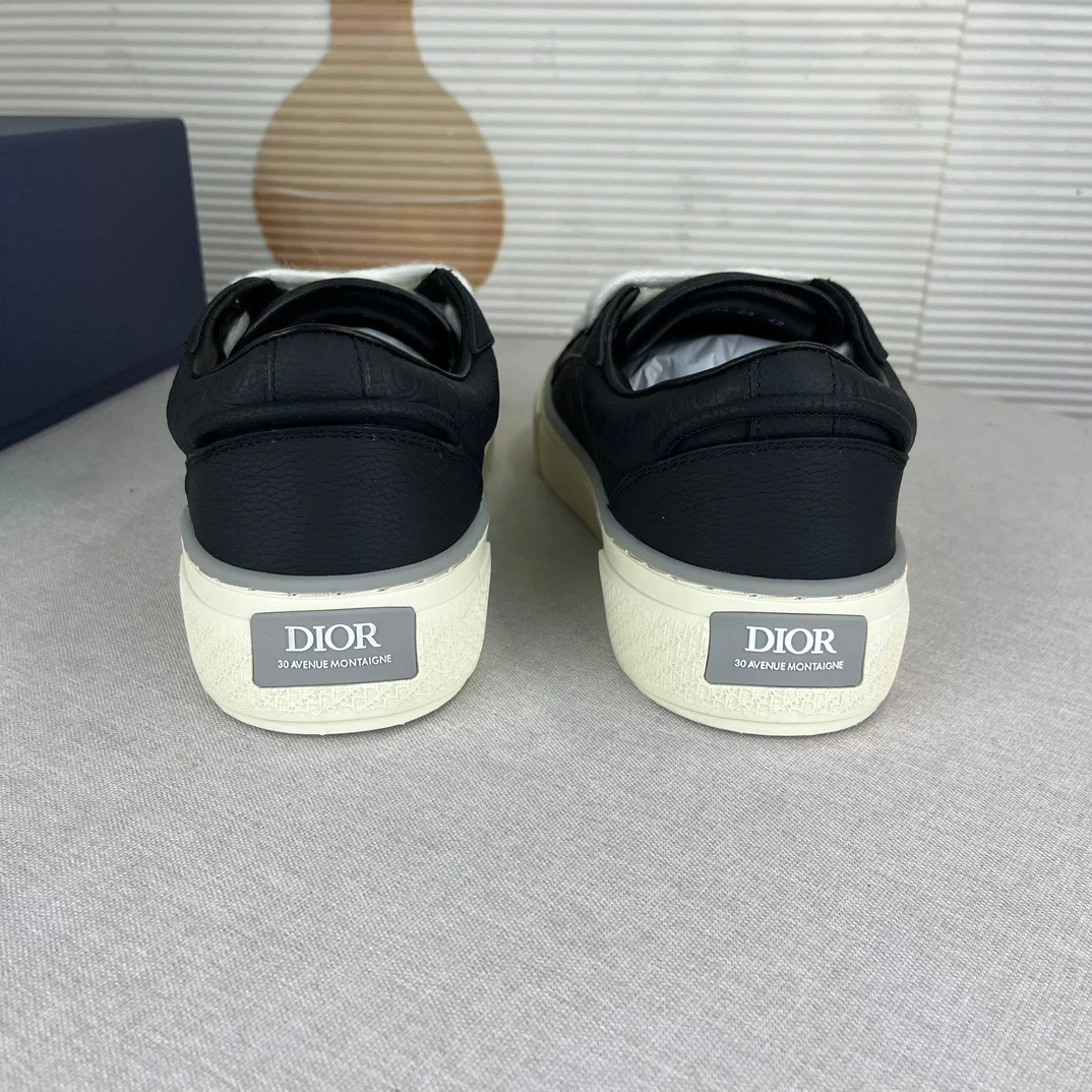 Dior B33 Spin Low-Top Sneaker | Black Calfskin and Dior Gravity