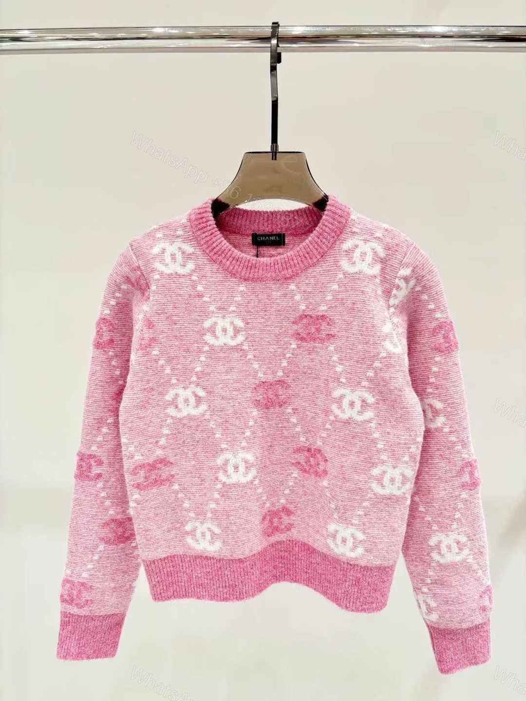 CHANEL — view 1