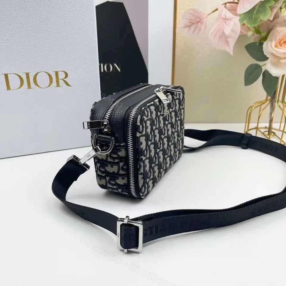 DIOR — view 1