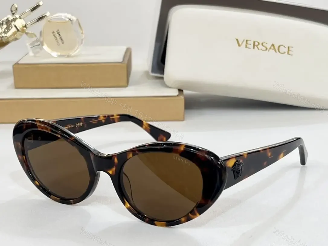 VERSACE — view 1