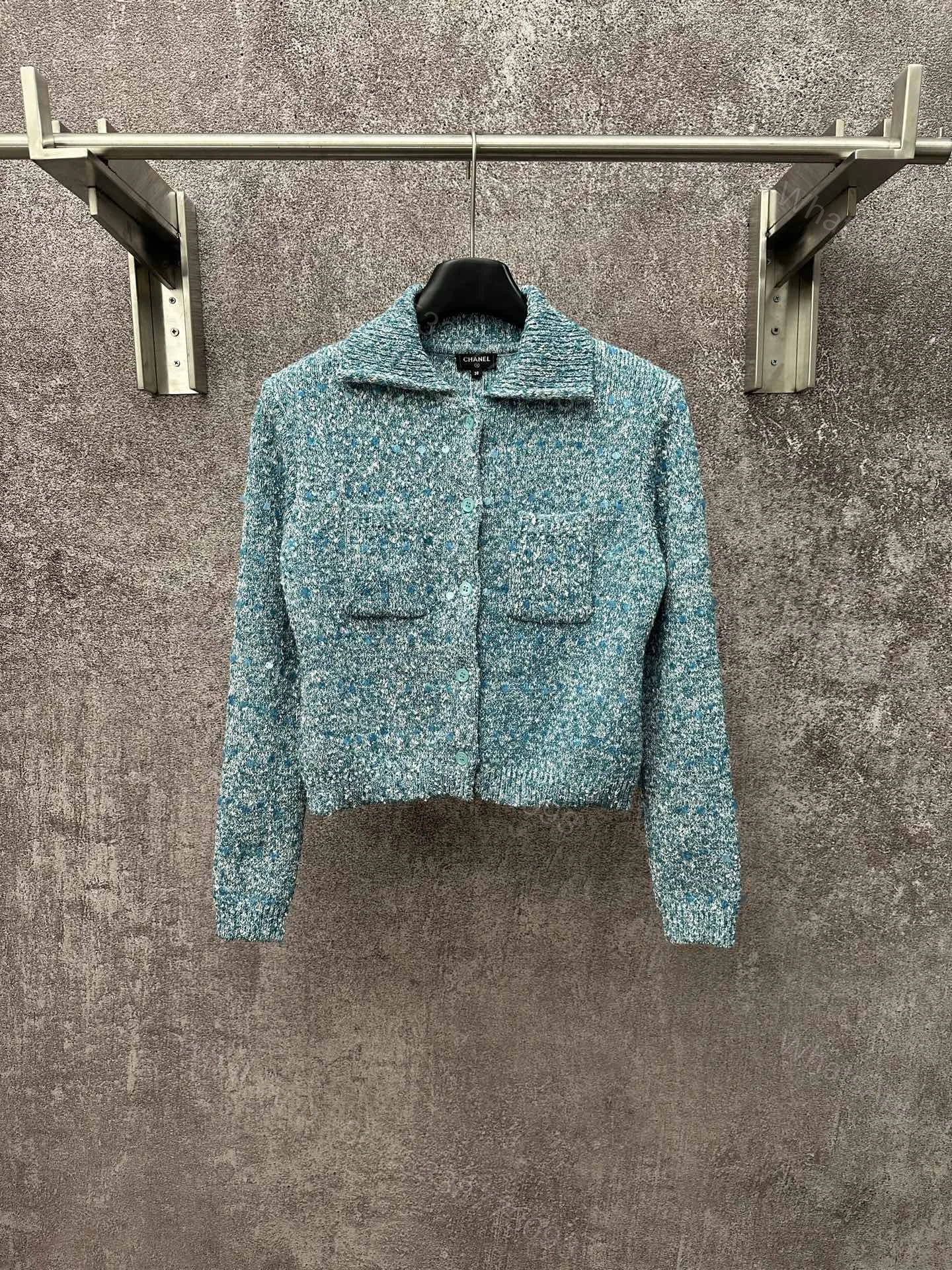 Chanel A貨短版羊毛感開襟上衣 短版剪裁 小香經典毛呢風格 — view 1