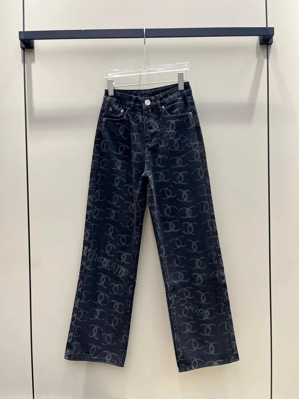 CHANEL — view 1