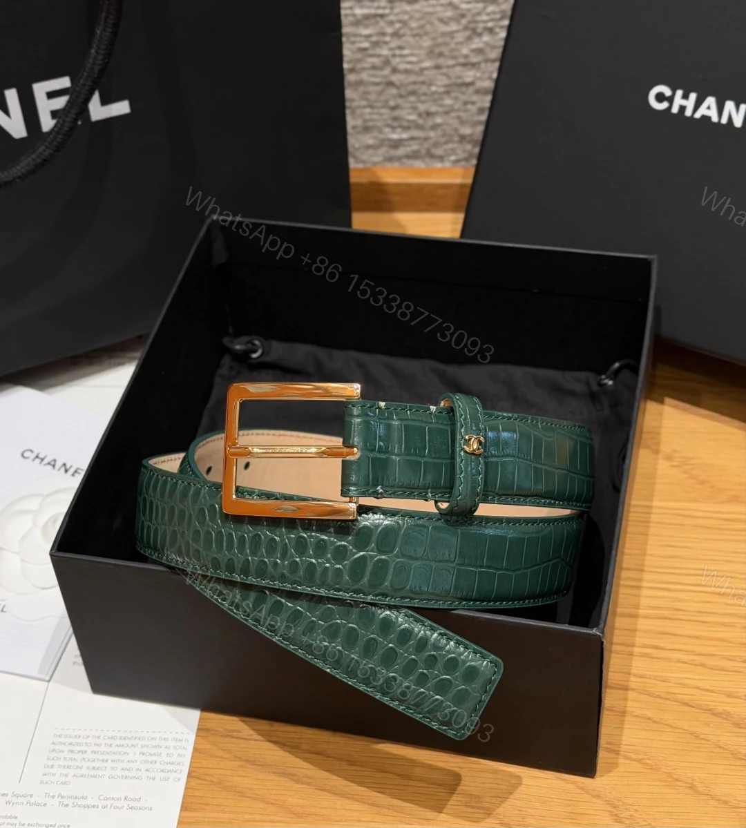 Chanel 原單 女款綠色鱷魚紋皮帶 方扣腰帶 輕奢氣質款 — view 1