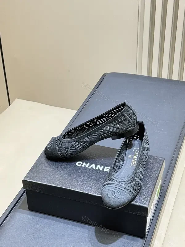 Lattice Knit Flats – Black Knit, Low-Profile, Logo Detail — view 1