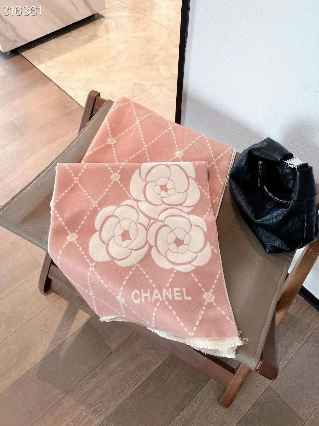 CHANEL — view 1