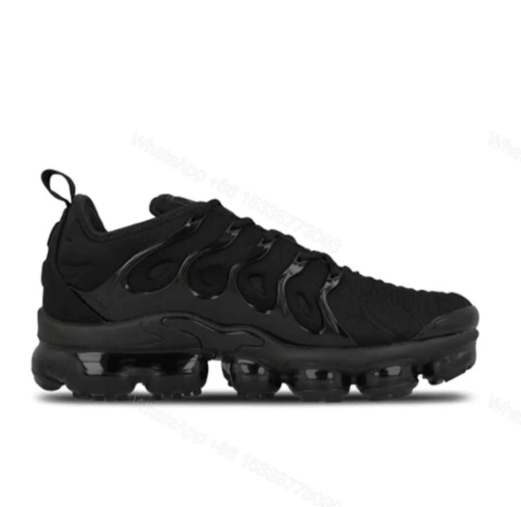 Nike Air VaporMax Plus Triple Black 924453-004 — view 2
