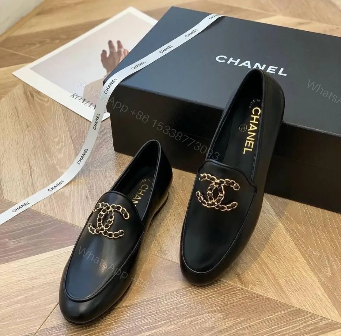 CHANEL — view 1