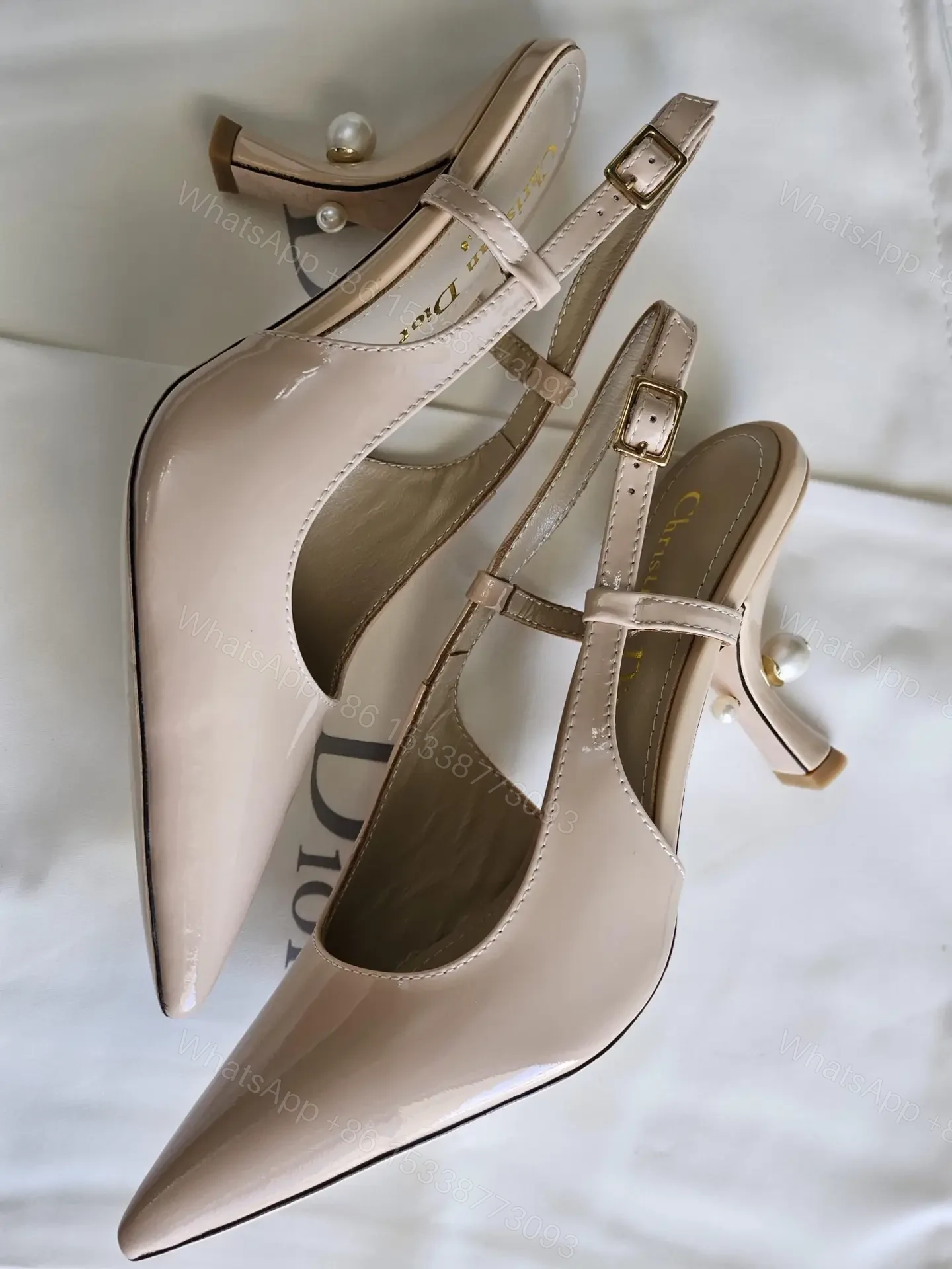 DIOR — view 1