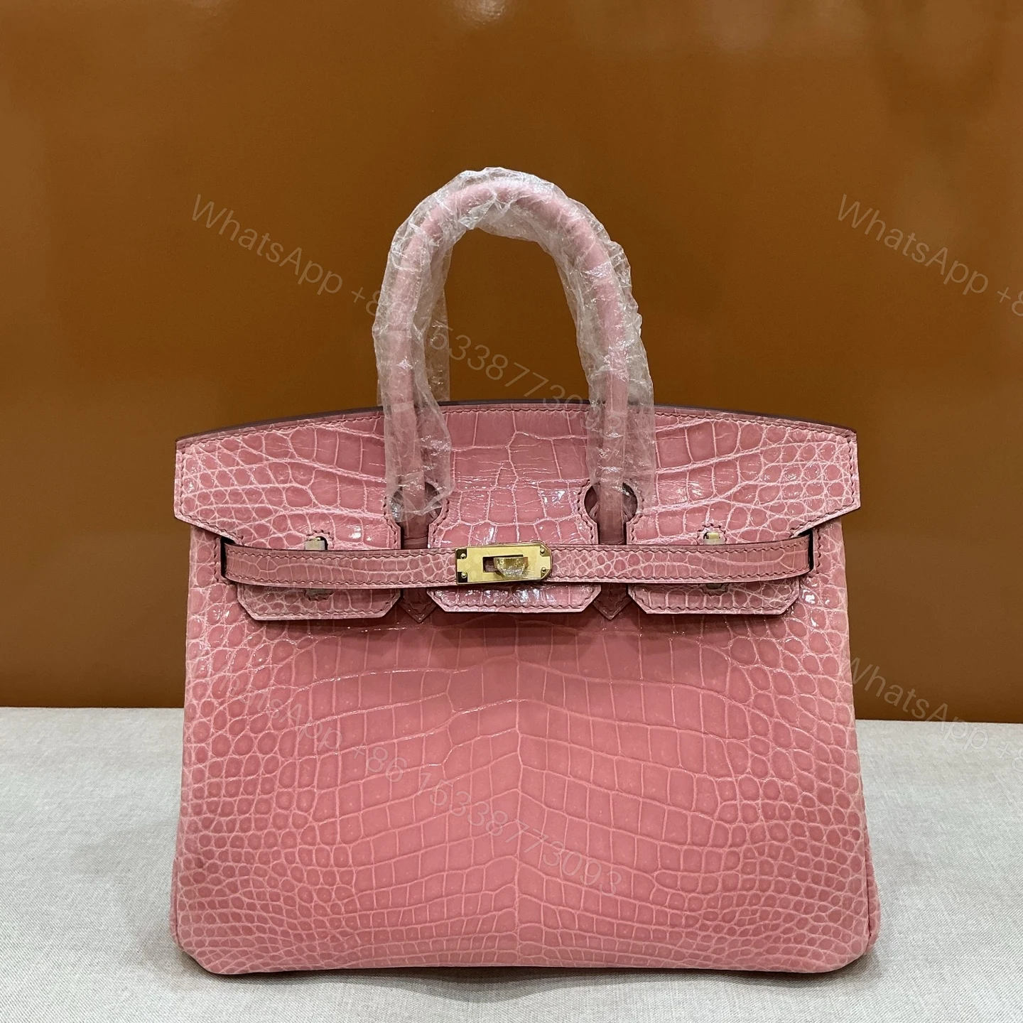 Hermes 原單 Birkin 鱷魚紋手提包 粉色甜美款 — view 1