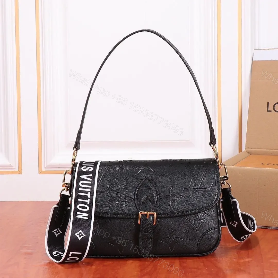 LOUIS VUITTON — view 1
