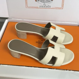 Hermes Replica Oran heels — view 1