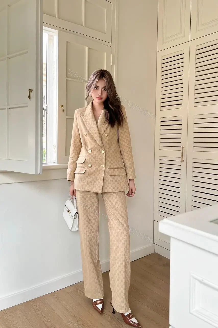 GUCCI — view 1