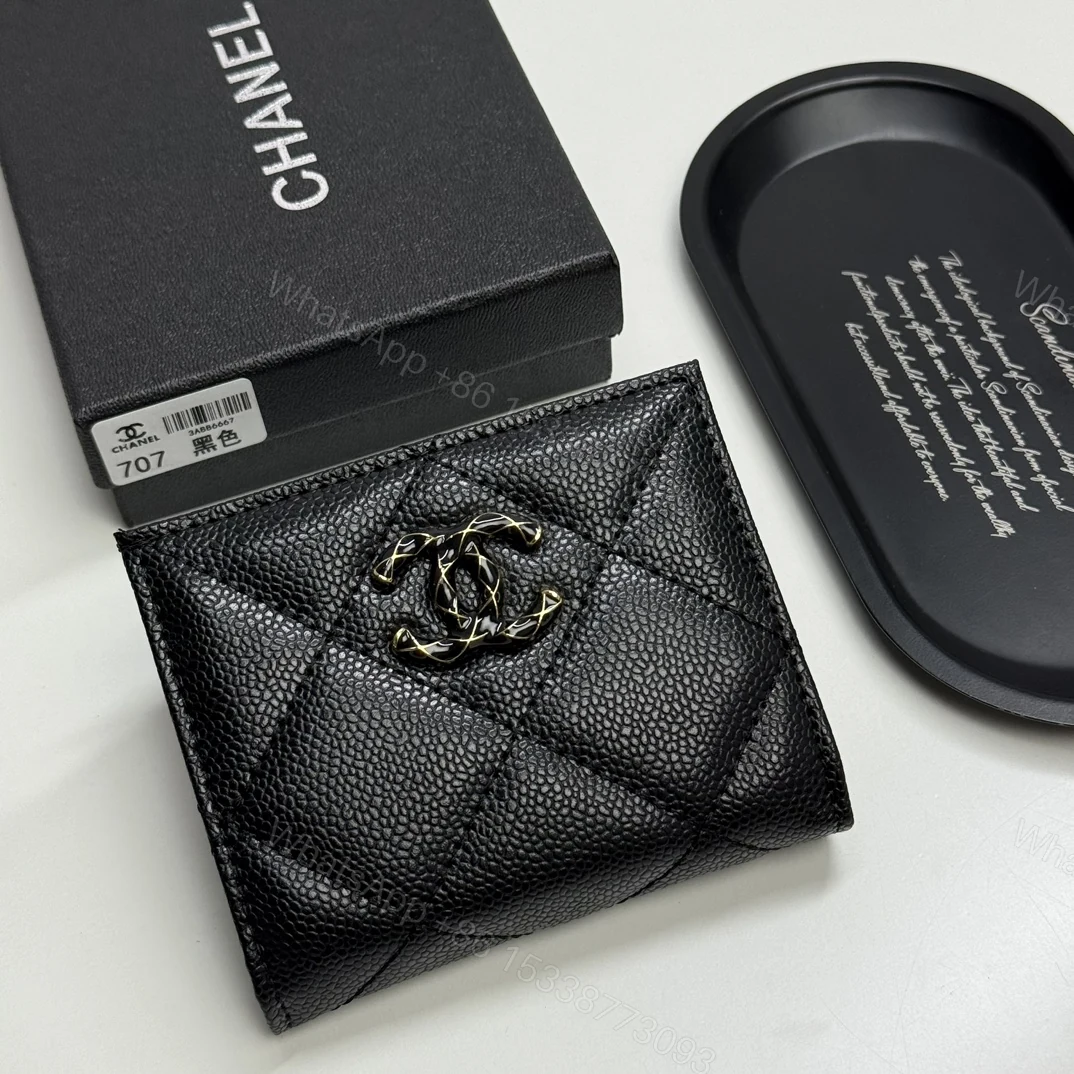 Chanel 原單女士短夾黑色造型Logo款 荔枝皮紋理感十足 — view 1