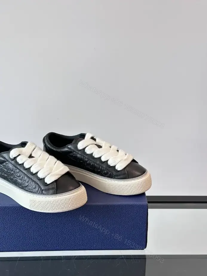 View 5 of DIOR B33 SPIN SNEAKERS BLACK GRAINED CALFSKIN AND BLACK GRAVITY LEATHER – CD200