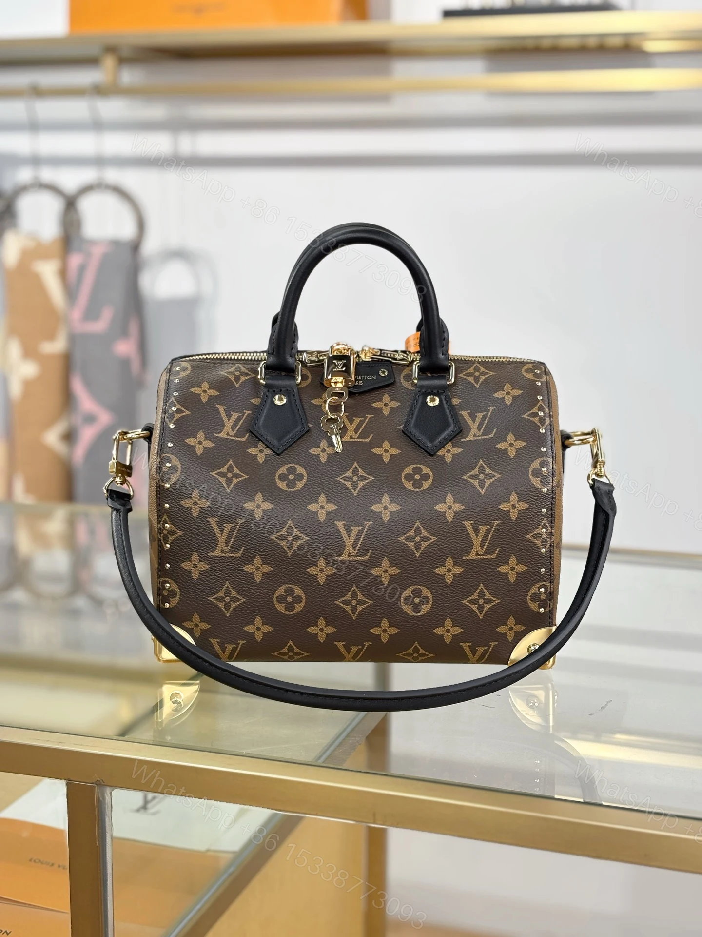 LV 一比一 Speedy Monogram手袋 黑色手柄點綴 — view 1