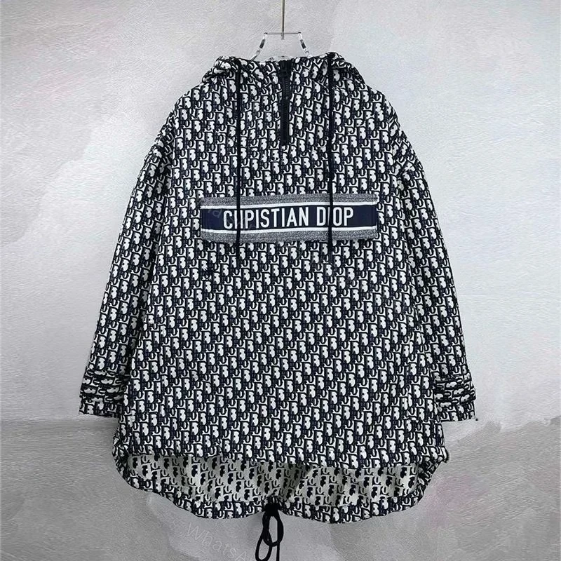 DIOR — view 1
