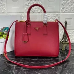 PRA GALLERIA 32 BAG IN CHERRY RED SAFFIANO LEATHER — view 1